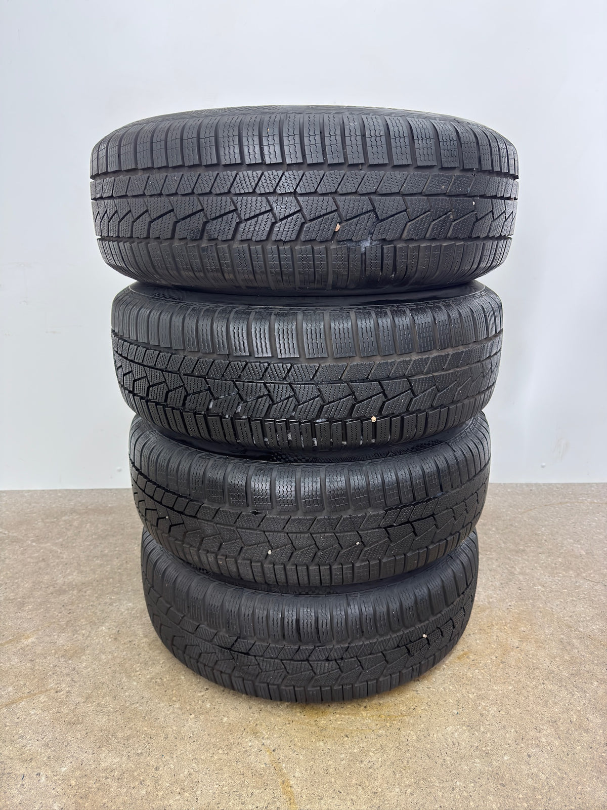 WIE NEU 8 / 7mm Original BMW 2er Active Tourer U06 Styling 186 16 Zoll Winterräder Winterreifen Felgen 6888838 Alufelgen Silber 205/65 R16 95H 5x112 7x16 ET41 IS41 RDKS Sport Line M Winterradsatz