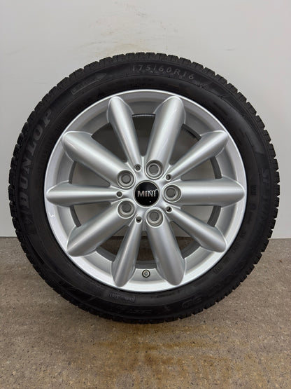 WIE NEU 8 / 7mm Original Mini Cooper F55 F56 F57 Spoke 508 16 Zoll Winterräder Winterreifen Felgen 6855117 Alufelgen 5x112 5,5x16 IS46 ET46 175/60 R16 86H Schwarz Winterradsatz RSC RFT Runflat MwSt.