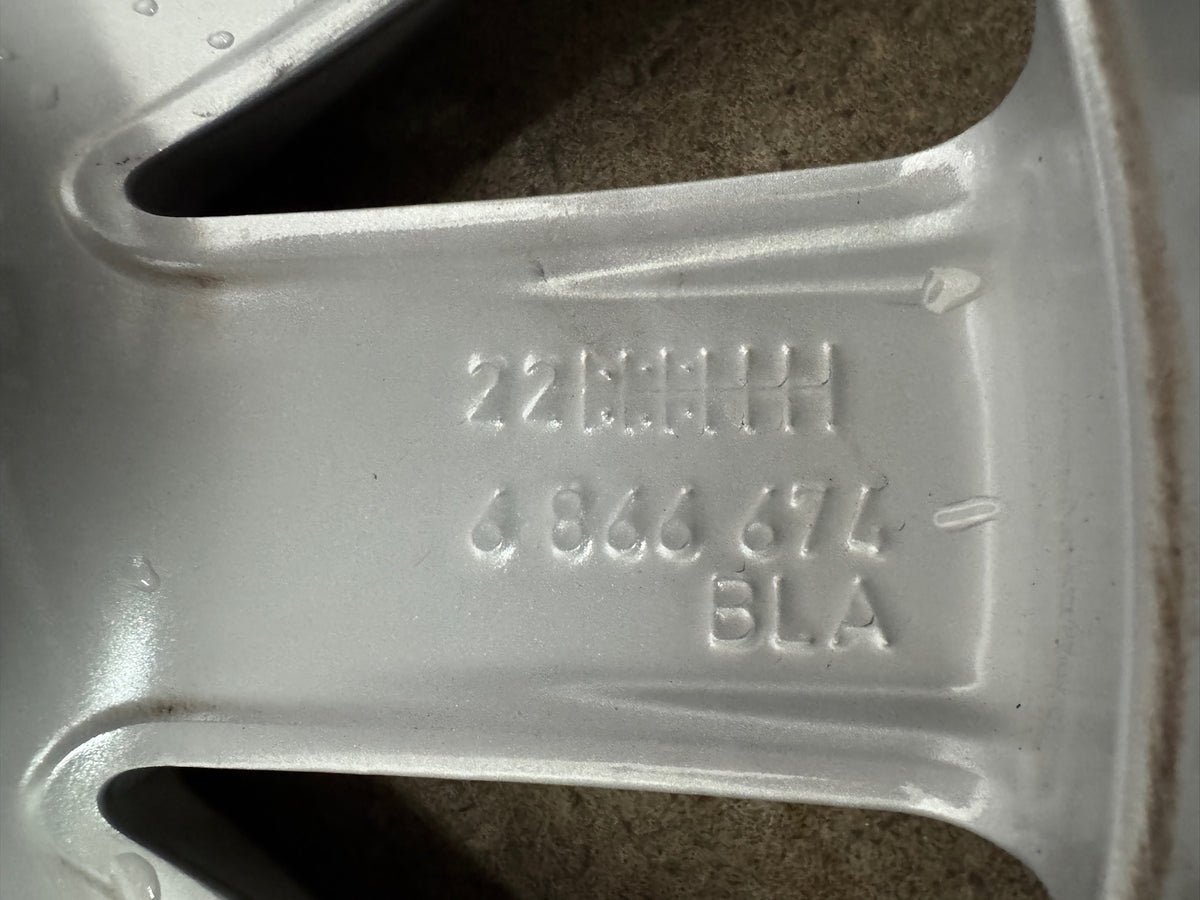 WIE NEU 8 / 7mm Original Mini Cooper F55 F56 F57 Spoke 508 16 Zoll Winterräder Winterreifen Felgen 6855117 Alufelgen 5x112 5,5x16 IS46 ET46 175/60 R16 86H Schwarz Winterradsatz RSC RFT Runflat MwSt.