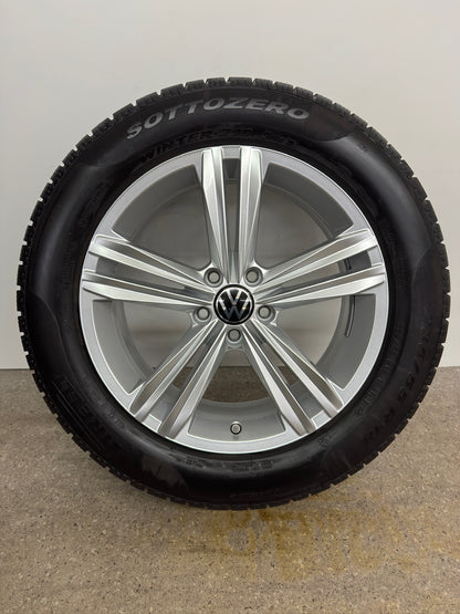 WIE NEU 8mm DOT4723 Original VW Tiguan II 2 Sebring 18 Zoll Winterräder Winterreifen Felgen 5NA601025M 5NA601025AQ Alufelgen 235/55 R18 104H M+S R-Line Silber Allspace AD1 5NA RDKS Winterradsatz