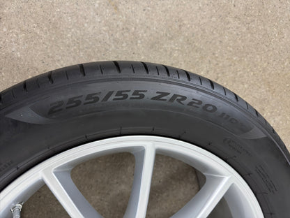 WIE NEU DOT2024 Original Porsche Cayenne E3 SUV 20 Zoll Sommerräder Sommerreifen Felgen 9Y0601025CT 9Y0601025DA Alufelgen Silber Design Sport N0 255/55 R20 110Y 295/45 R20 114Y Sommerradsatz MwSt.