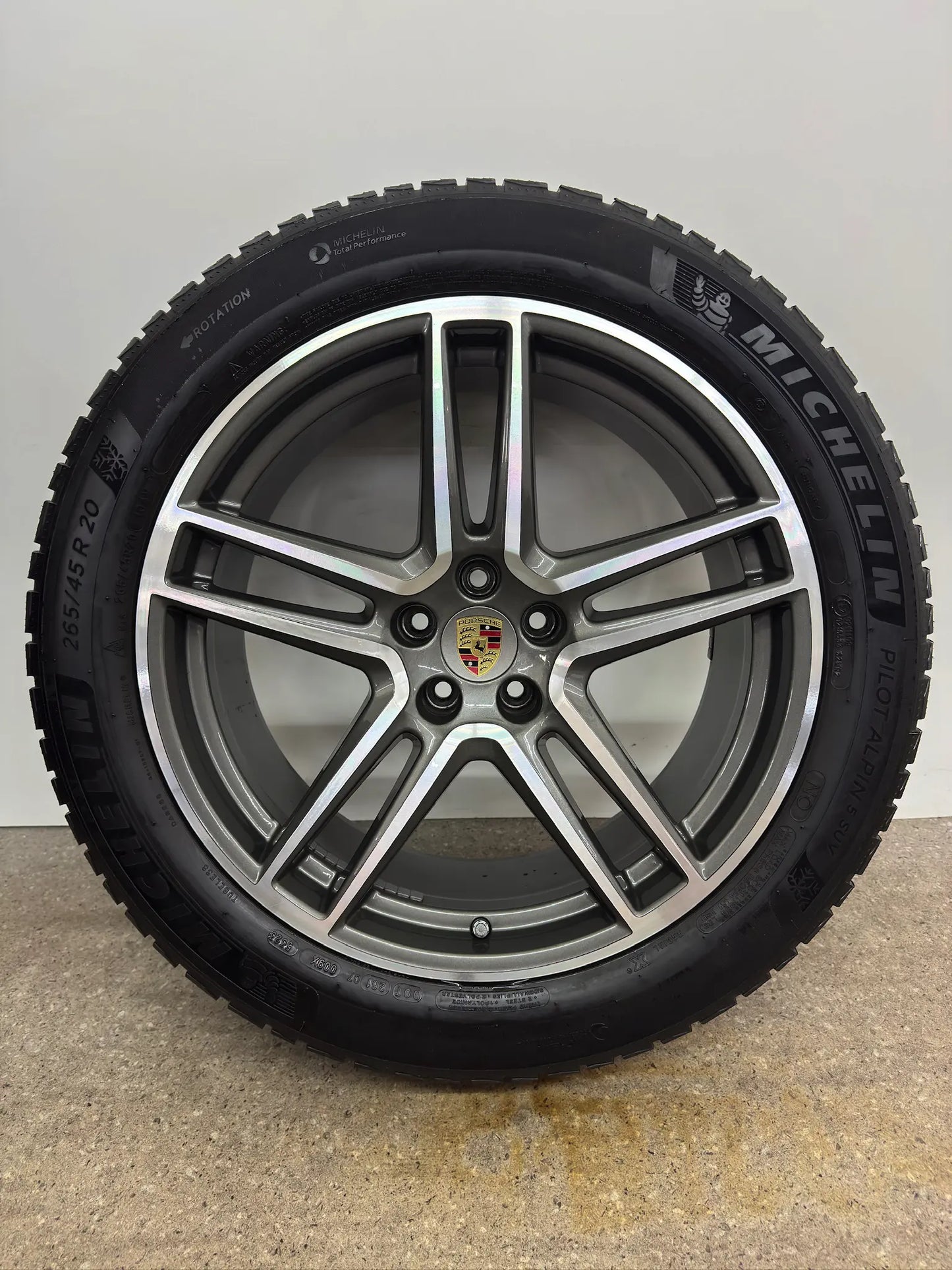 WIE NEU DOT23 Original Porsche Macan II 2 III 3 20 Zoll Winterräder Winterreifen Felgen Alufelgen 95B601025DG 95B601025DH 265/45 R20 104V 295/40 R20 106V Sport Exclusive Bicolor SUV M+S