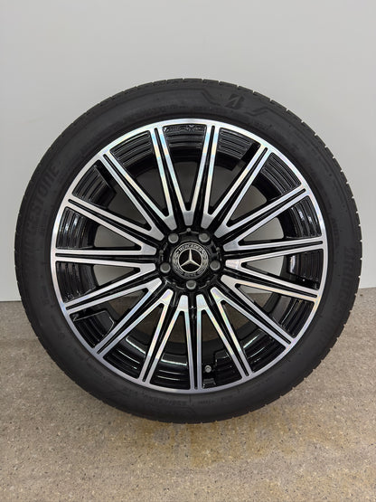 WIE NEU DOT24 Original Mercedes GLA H 247 GLB X 247 AMG 20 Zoll Sommerräder Sommerreifen Felgen A2474015200 Alufelgen 235/45 R20 94W MO 8x20 ET48 SUV 4MATIC Schwarz Glanzgedreht Sommerradsatz