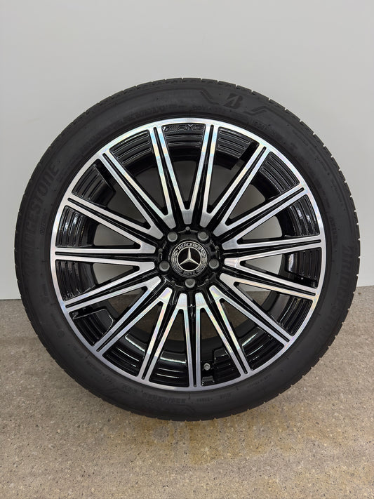 WIE NEU DOT24 Original Mercedes GLA H 247 GLB X 247 AMG 20 Zoll Sommerräder Sommerreifen Felgen A2474015200 Alufelgen 235/45 R20 94W MO 8x20 ET48 SUV 4MATIC Schwarz Glanzgedreht Sommerradsatz