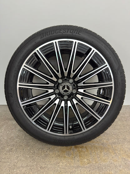 WIE NEU DOT24 Original Mercedes GLA H 247 GLB X 247 AMG 20 Zoll Sommerräder Sommerreifen Felgen A2474015200 Alufelgen 235/45 R20 94W MO 8x20 ET48 SUV 4MATIC Schwarz Glanzgedreht Sommerradsatz