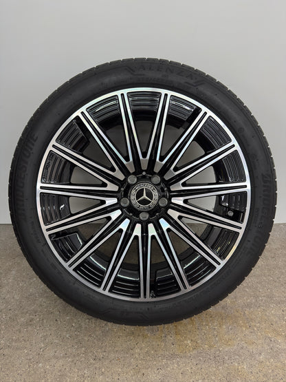 WIE NEU DOT24 Original Mercedes GLA H 247 GLB X 247 AMG 20 Zoll Sommerräder Sommerreifen Felgen A2474015200 Alufelgen 235/45 R20 94W MO 8x20 ET48 SUV 4MATIC Schwarz Glanzgedreht Sommerradsatz