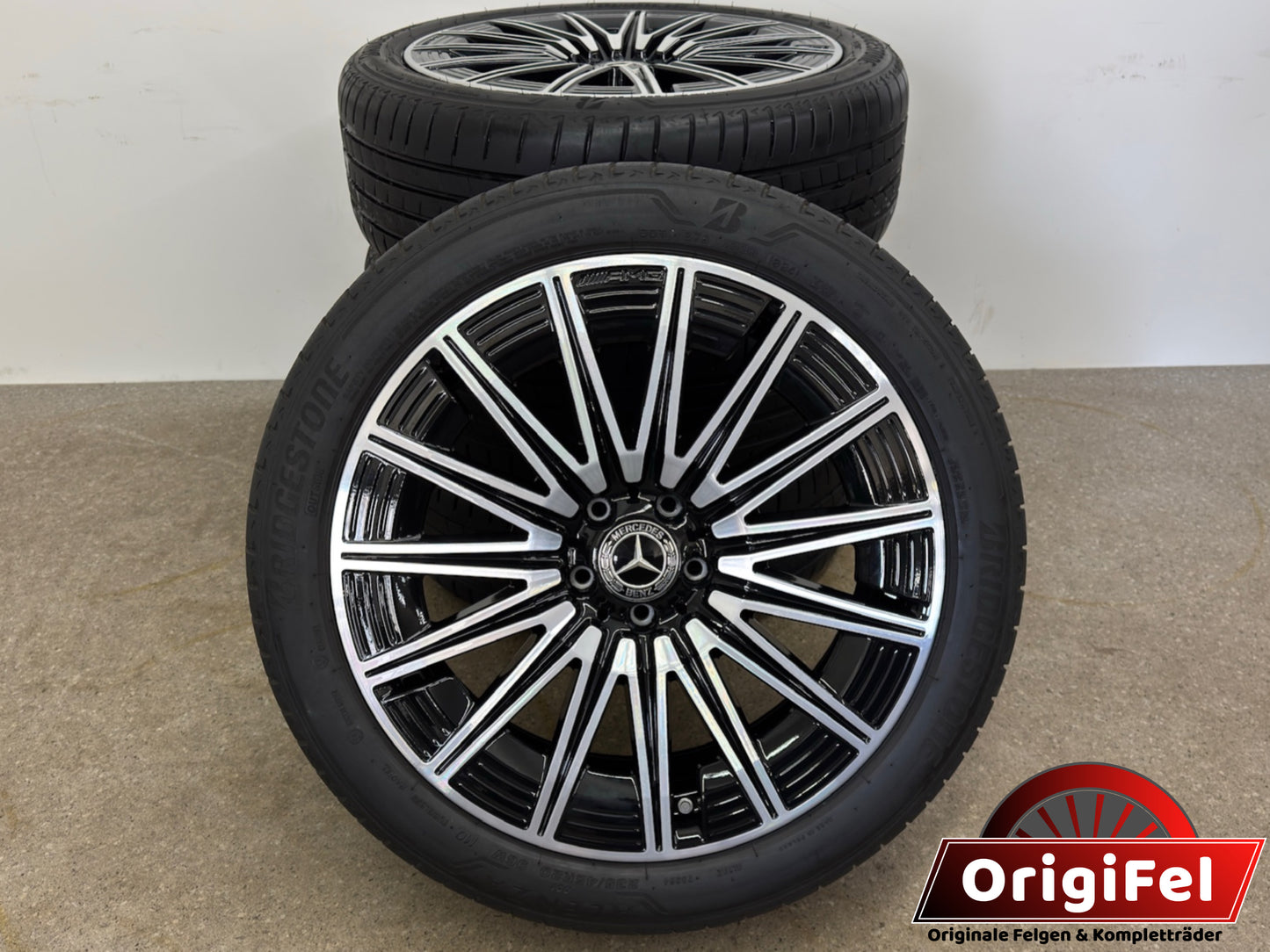 WIE NEU DOT24 Original Mercedes GLA H 247 GLB X 247 AMG 20 Zoll Sommerräder Sommerreifen Felgen A2474015200 Alufelgen 235/45 R20 94W MO 8x20 ET48 SUV 4MATIC Schwarz Glanzgedreht Sommerradsatz