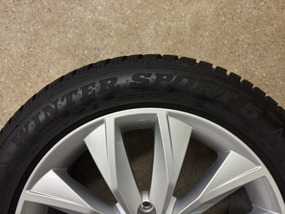 WIE NEU DOT24 Original Seat Ateca 5FP KH7 17 Zoll Winterräder Winterreifen Felgen 575601025M Alufelgen 215/55 R17 98V XL M+S Silber 7x17 ET45 5x112 Winterradsatz MwSt.