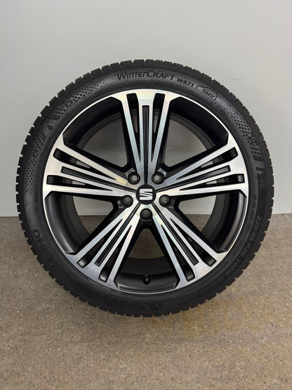 WIE NEU DOT24 Original Seat Tarraco KN2 20 Zoll Supreme Winterräder Winterreifen Felgen 5FJ601025B Alufelgen Cupra Sport Design Edition 235/45 R20 100W 8x20 ET41 5x112 M+S Winterradsatz SUV