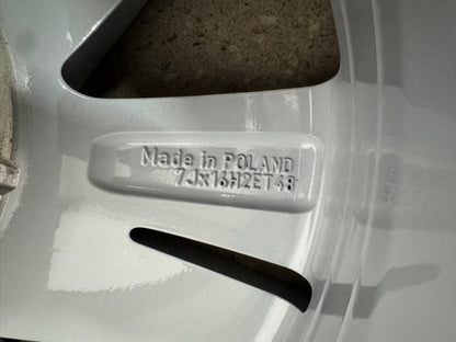 WIE NEU DOT24 Original VW Golf VIII 8 CD 16 Zoll Norfolk Sommerräder Sommerreifen Felgen 5H0601025 Alufelgen 205/55 R16 91V 7x16 ET48 Silber 5x112 Sommerradsatz MwSt.