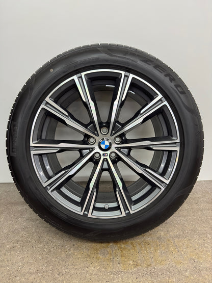 WIE NEU DOT25 Original BMW X5 G05 X6 G06 M 740M 20 Zoll Sommerräder Sommerreifen Felgen 8071996 8071997 275/45 R20 110Y 305/40 R20 112Y Pirelli P Zero * M Sport Line RFT Sommmeradsatz SUV