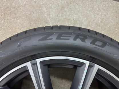 WIE NEU DOT25 Original BMW X5 G05 X6 G06 M 740M 20 Zoll Sommerräder Sommerreifen Felgen 8071996 8071997 275/45 R20 110Y 305/40 R20 112Y Pirelli P Zero * M Sport Line RFT Sommmeradsatz SUV