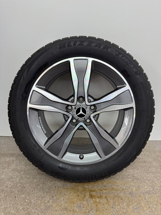 WIE NEU DOT25 Original Mercedes C-Klasse W205 S205 C205 A205 17 Zoll Winterräder Winterreifen Felgen Alufelgen A2054010800 225/50 R17 94H MO M+S 7x17 ET48,5 Winterradsatz 4MATIC