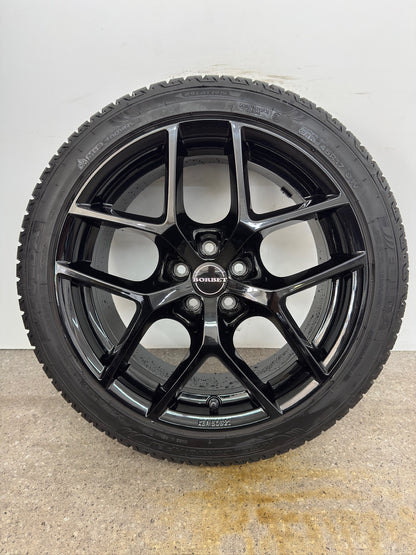 WIE NEU DOT25 VW Polo VI 6 2G AW Audi A1 GB Sportback 17 Zoll Winterräder Winterreifen Felgen Alufelgen Schwarz 215/45 R17 91V M+S KBA 50521 5x100 7,5x17 ET47 Winterradsatz