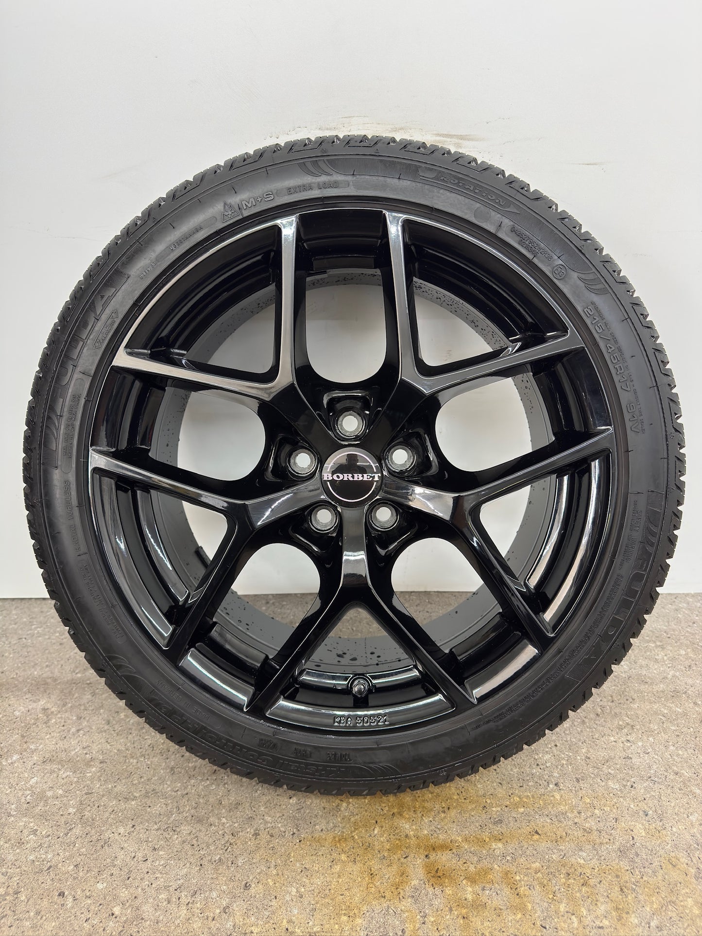 WIE NEU DOT25 VW Polo VI 6 2G AW Audi A1 GB Sportback 17 Zoll Winterräder Winterreifen Felgen Alufelgen Schwarz 215/45 R17 91V M+S KBA 50521 5x100 7,5x17 ET47 Winterradsatz