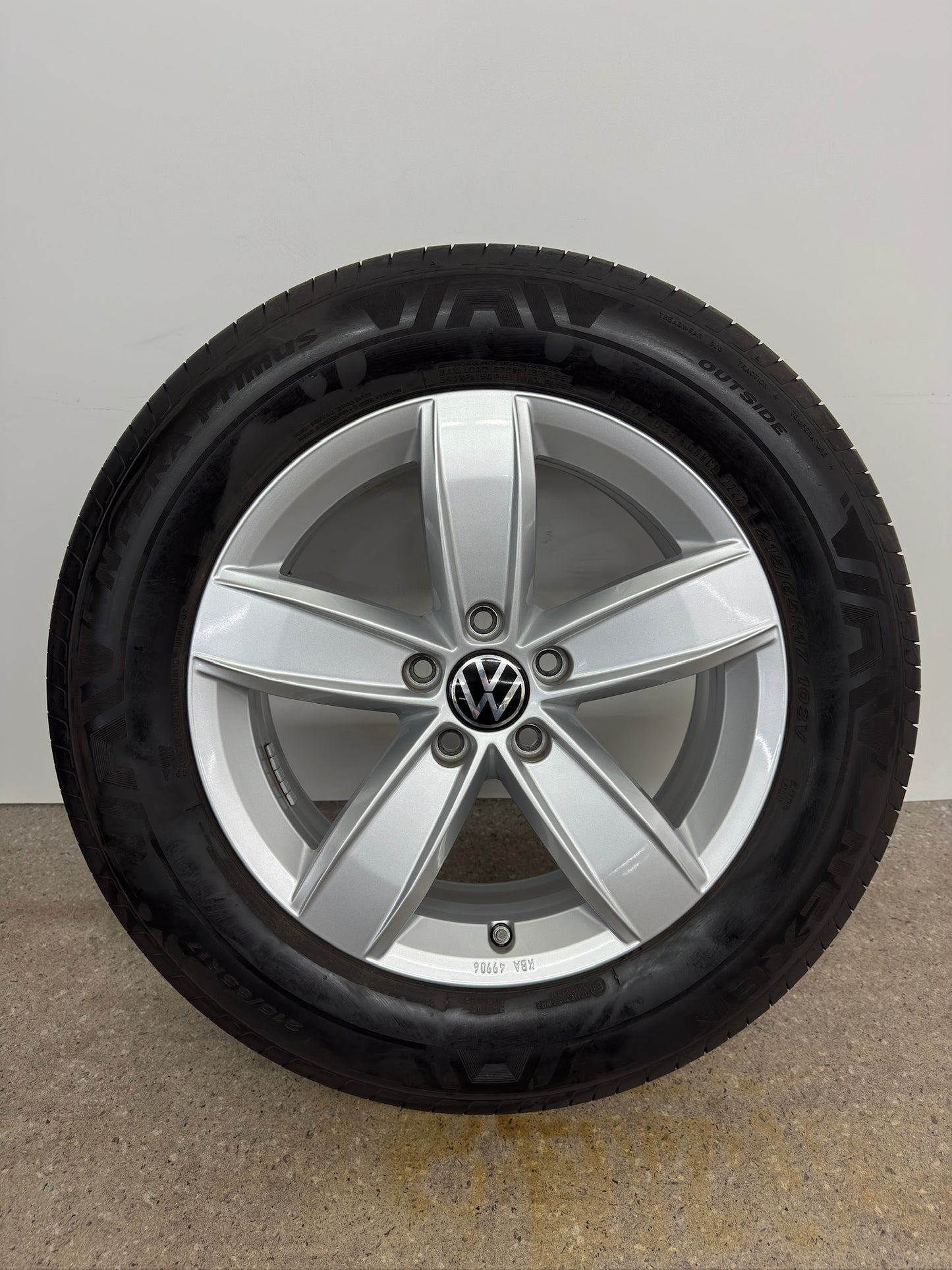 WIE NEU Original VW Tiguan II 2 Corvara 17 Zoll Sommerreifen Sommerräder 5NA071497 Felgen Alufelgen 215/65 R17 Zoll Kompletträder AD1 5N 5NA RDKS KBA49906