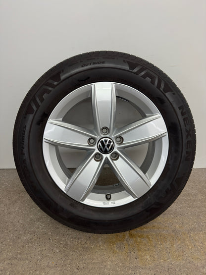 WIE NEU Original VW Tiguan II 2 Corvara 17 Zoll Sommerreifen Sommerräder 5NA071497 Felgen Alufelgen 215/65 R17 Zoll Kompletträder AD1 5N 5NA RDKS KBA49906
