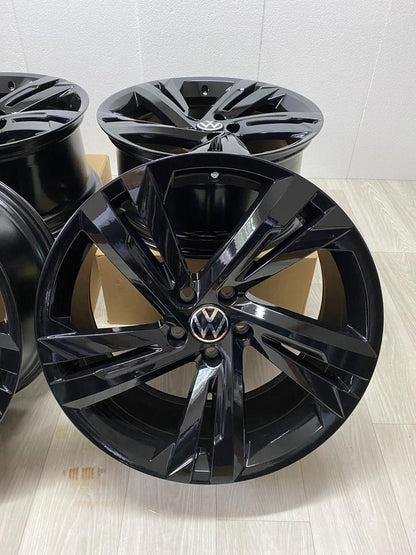 NEU Original VW Tiguan 2 5N 19 Zoll Valencia Felgen Alufelgen Schwarz R-Line 5NA601025AM AG